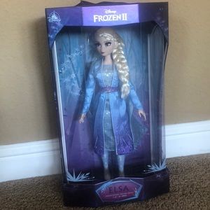Disney limited edition Elsa Frozen II